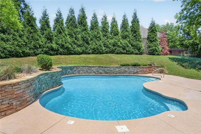 209 Enfield Lane, Mcdonough, GA 30252