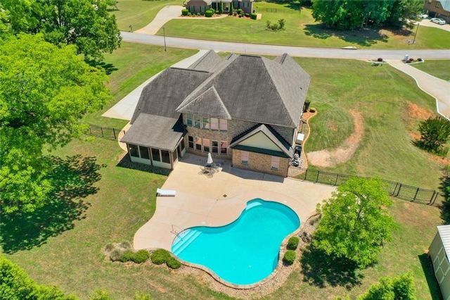 209 Enfield Lane, Mcdonough, GA 30252