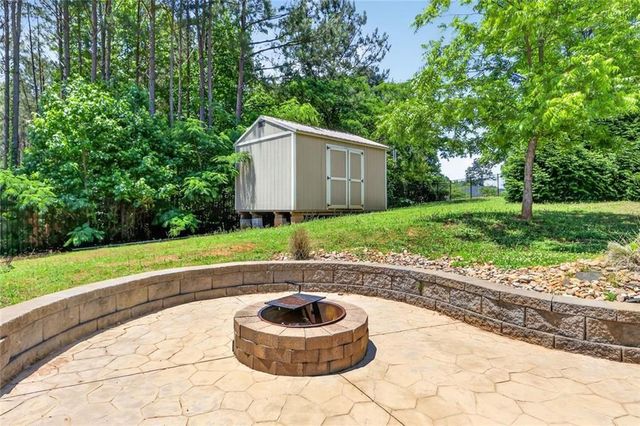 209 Enfield Lane, Mcdonough, GA 30252