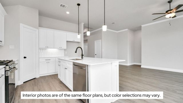 10220 Cabo Del Sol Drive, Cleveland, TX 77327