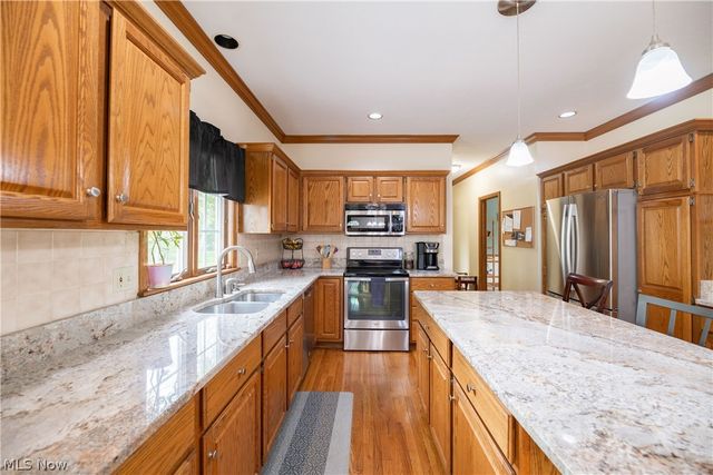 23 Brandywine Drive, Hudson, OH 44236
