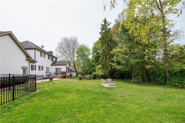23 Brandywine Drive, Hudson, OH 44236