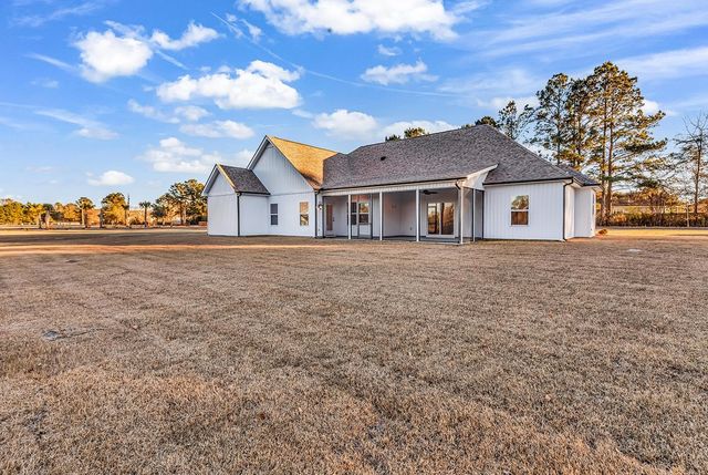 6671 Old Bucksville Rd., Conway, SC 29527