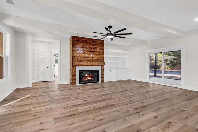 6671 Old Bucksville Rd., Conway, SC 29527