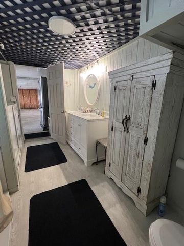 182 County Road 257, Matagorda, TX 77457