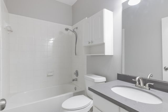 3143 W Hampton Drive, Houston, TX 77082