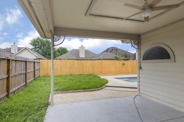 3143 W Hampton Drive, Houston, TX 77082