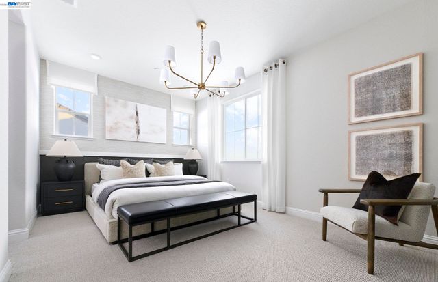 310 Hemingway Lane, Discovery Bay, CA 94505