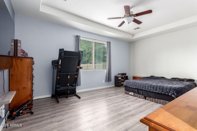 3038 W LYNNE Lane, Phoenix, AZ 85041