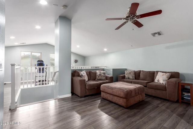 3038 W LYNNE Lane, Phoenix, AZ 85041