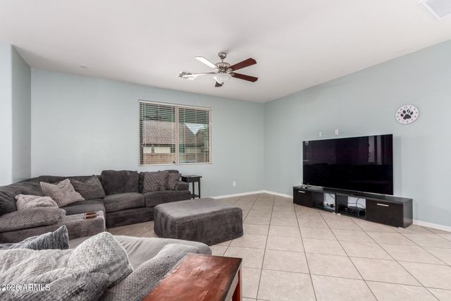 3038 W LYNNE Lane, Phoenix, AZ 85041