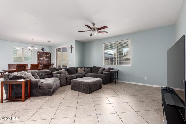 3038 W LYNNE Lane, Phoenix, AZ 85041