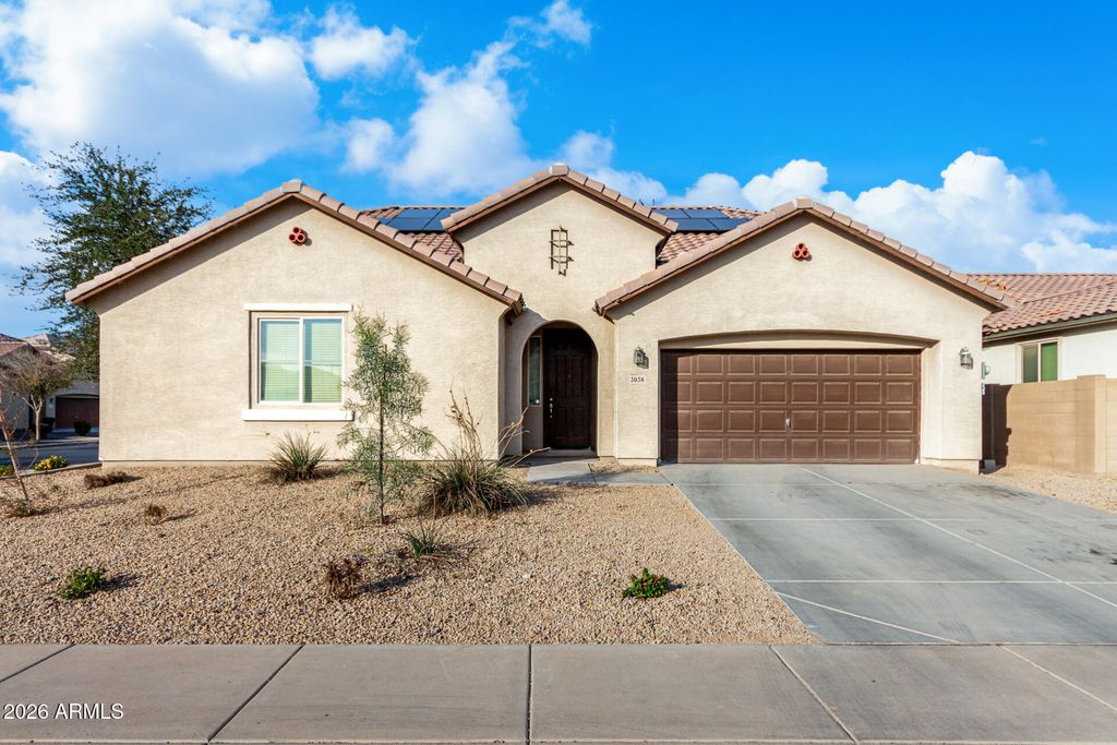 3038 W LYNNE Lane, Phoenix, AZ 85041