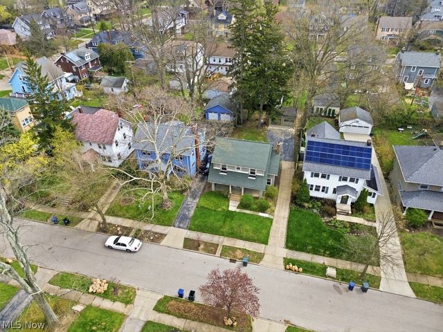 2209 Lamberton Road, Cleveland Heights, OH 44118