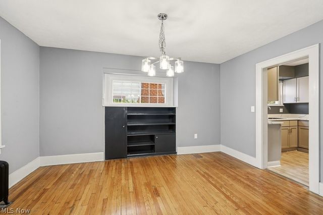 2209 Lamberton Road, Cleveland Heights, OH 44118