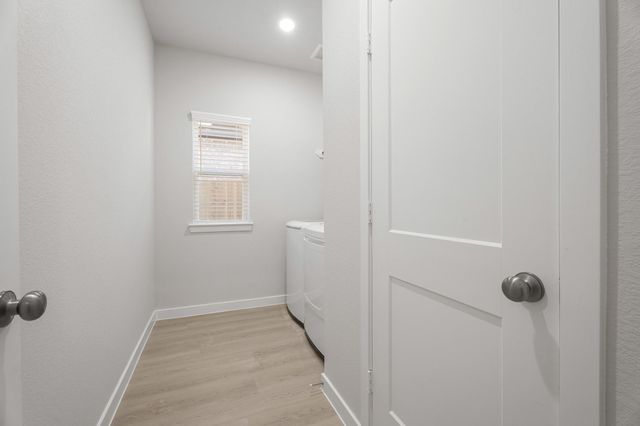 13214 Anchor Bay Drive, Texas City, TX 77568