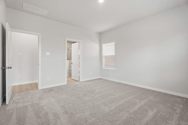 13214 Anchor Bay Drive, Texas City, TX 77568