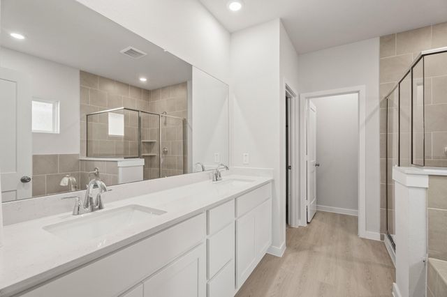 13214 Anchor Bay Drive, Texas City, TX 77568