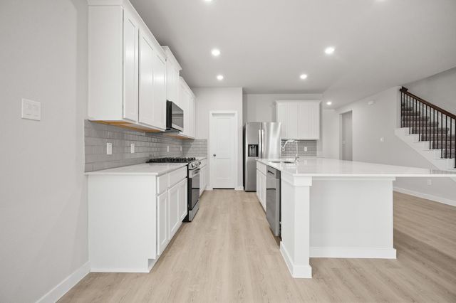 13214 Anchor Bay Drive, Texas City, TX 77568