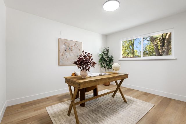 6929 Lisa Marie Way, Carmichael, CA 95608