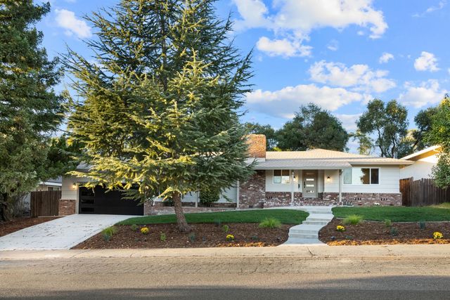 6929 Lisa Marie Way, Carmichael, CA 95608