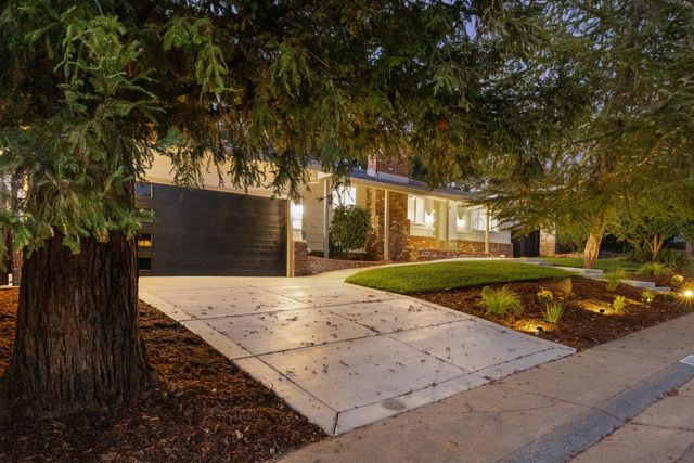 6929 Lisa Marie Way, Carmichael, CA 95608