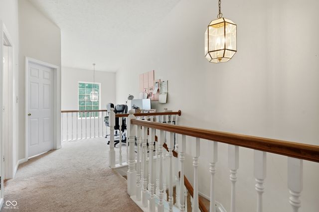 1019 Grovewood Drive, Beech Grove, IN 46107