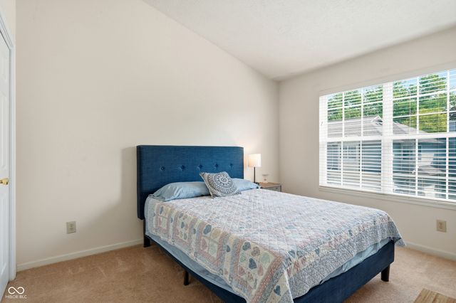1019 Grovewood Drive, Beech Grove, IN 46107