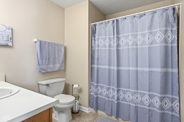1019 Grovewood Drive, Beech Grove, IN 46107