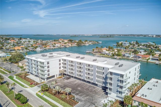 415 ISLAND WAY 201, Clearwater Beach, FL 33767