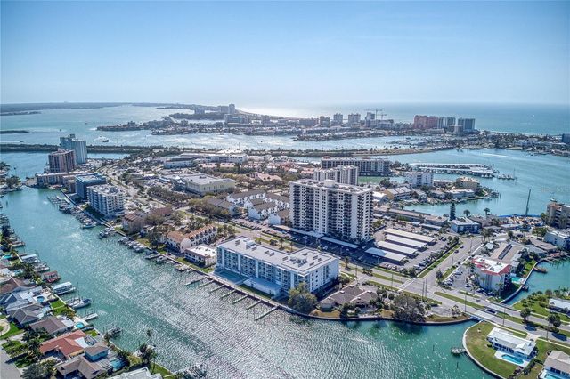 415 ISLAND WAY 201, Clearwater Beach, FL 33767