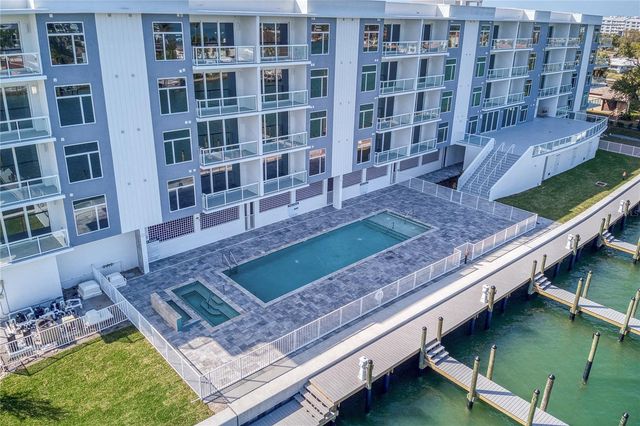 415 ISLAND WAY 201, Clearwater Beach, FL 33767