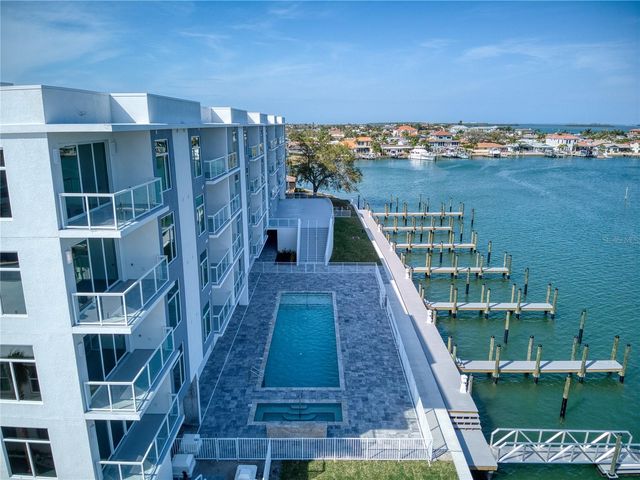 415 ISLAND WAY 201, Clearwater Beach, FL 33767