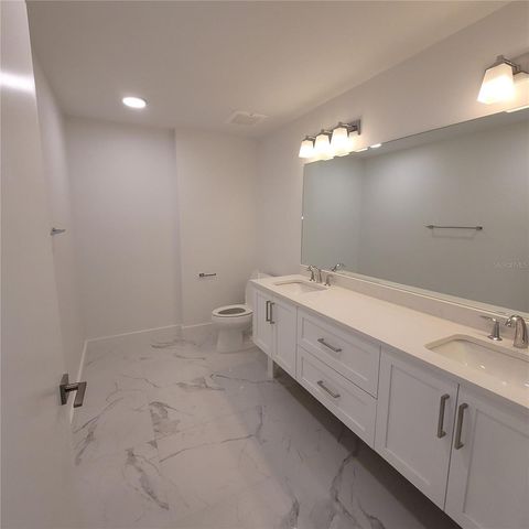 415 ISLAND WAY 201, Clearwater Beach, FL 33767