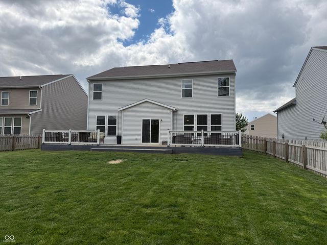 2673 Night Hawk Road, Greenwood, IN 46143