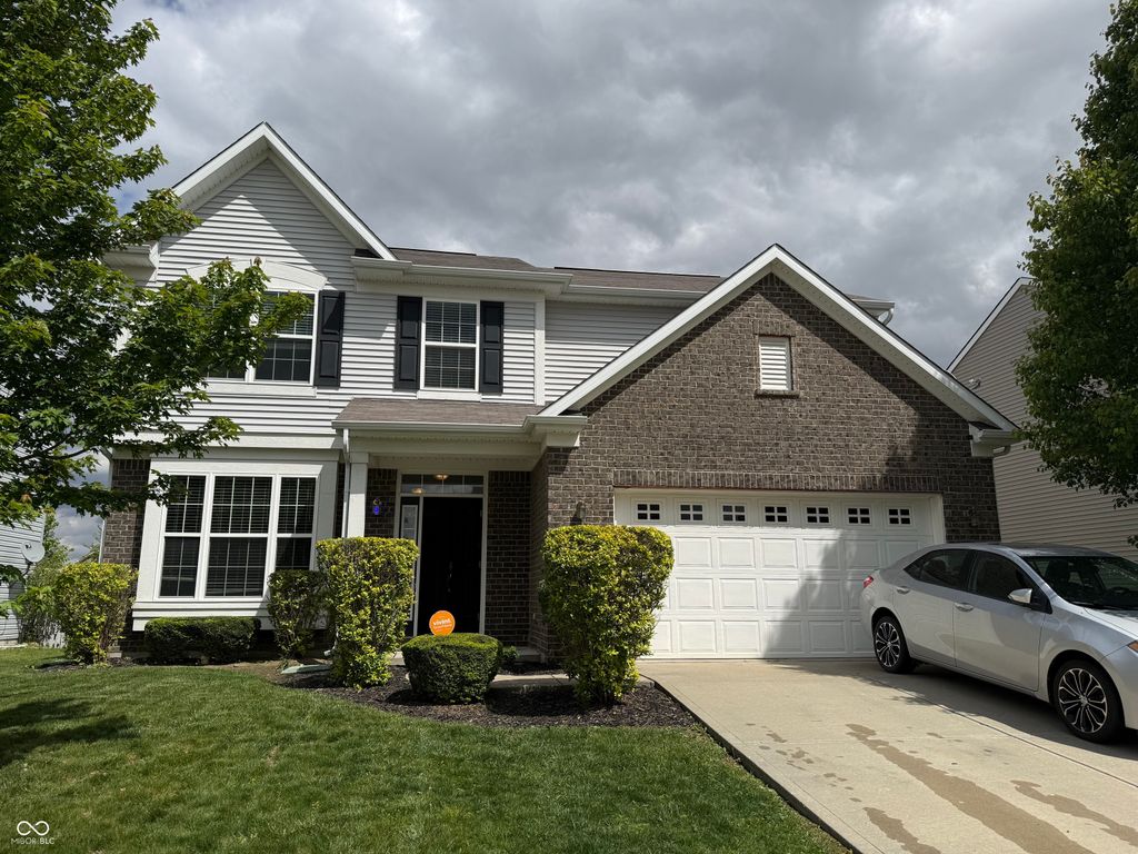 2673 Night Hawk Road, Greenwood, IN 46143