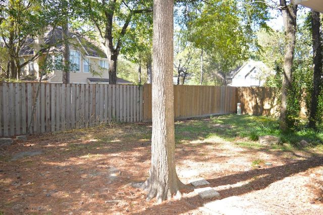 43 Glade Bank Place, Spring, TX 77382