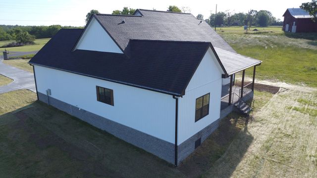 2672 Coleytown Rd, Lafayette, TN 37083