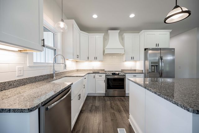 2672 Coleytown Rd, Lafayette, TN 37083