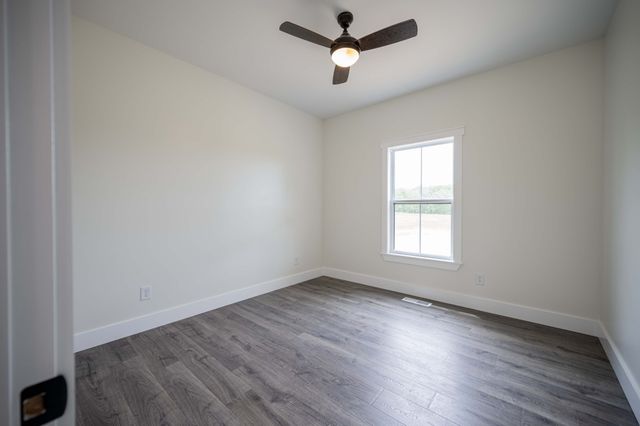 2672 Coleytown Rd, Lafayette, TN 37083