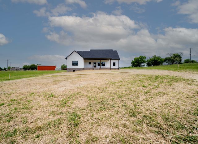 2672 Coleytown Rd, Lafayette, TN 37083