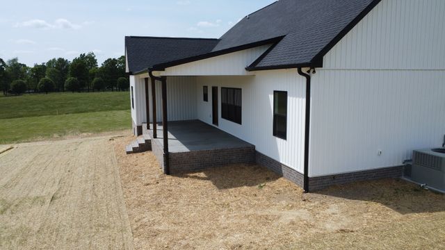 2672 Coleytown Rd, Lafayette, TN 37083