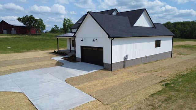 2672 Coleytown Rd, Lafayette, TN 37083