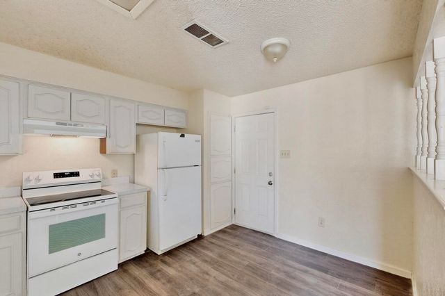1114 Tracy Lane, Lancaster, TX 75134