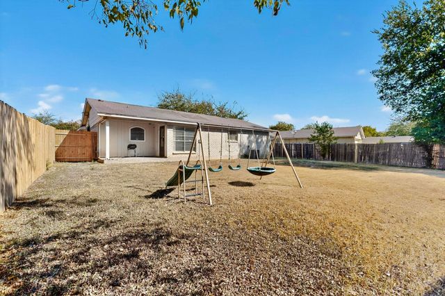 1114 Tracy Lane, Lancaster, TX 75134