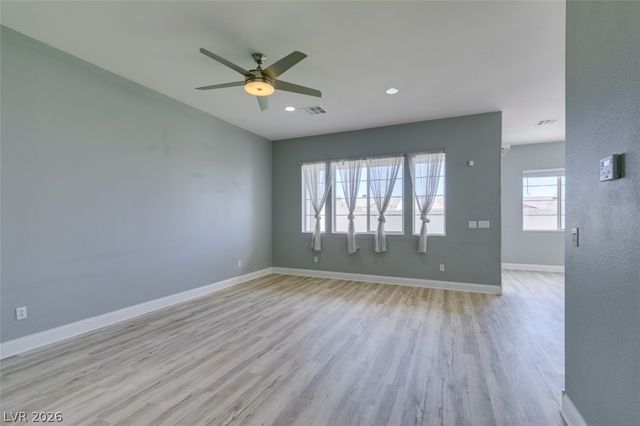 6538 Grand Concourse Street, Las Vegas, NV 89166