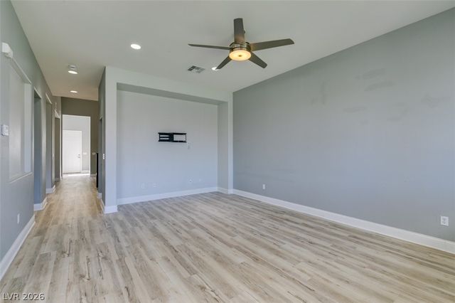 6538 Grand Concourse Street, Las Vegas, NV 89166