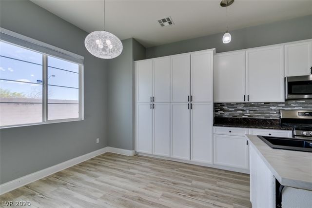 6538 Grand Concourse Street, Las Vegas, NV 89166