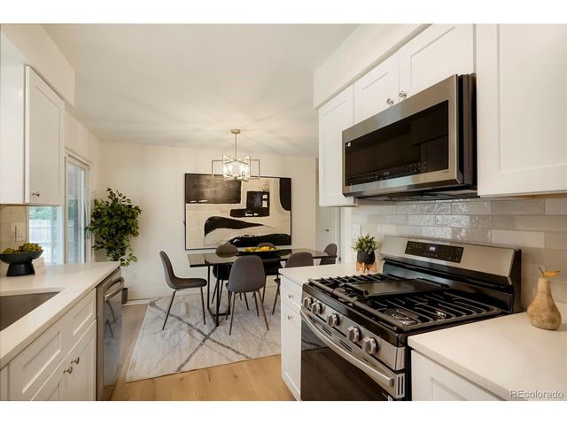 2116 S Yukon St, Lakewood, CO 80227