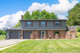 4069 Loch Drive, Highland, MI 48357